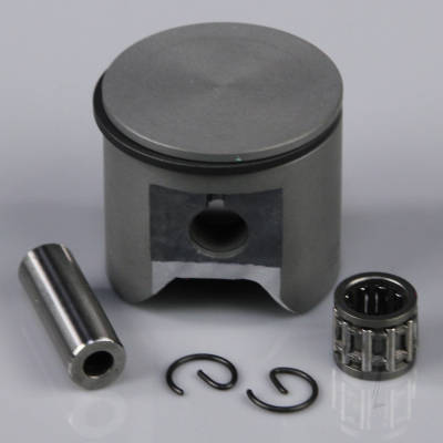 15cc SE Piston and Accessories including C-Clips / Rings / Gudgeon Bearing and Pin / Spacers