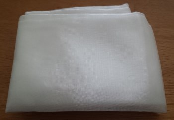 Lightweight 1x1Mtr Glass Cloth 25g Square Meter